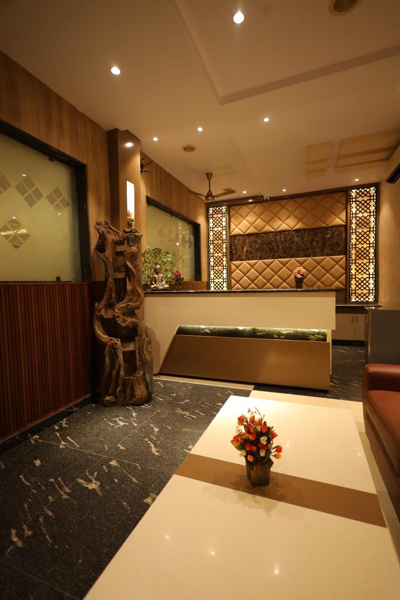 Hotel Bhagyaraj Palace A Luxury Hotel Keshavpuram Kanpur Ngoại thất bức ảnh
