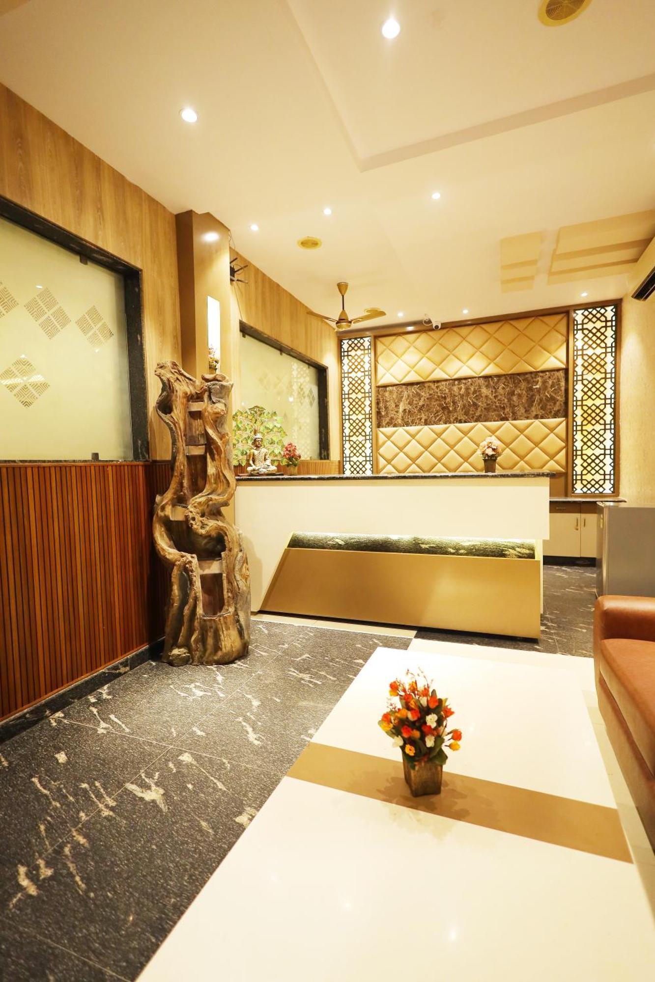 Hotel Bhagyaraj Palace A Luxury Hotel Keshavpuram Kanpur Ngoại thất bức ảnh