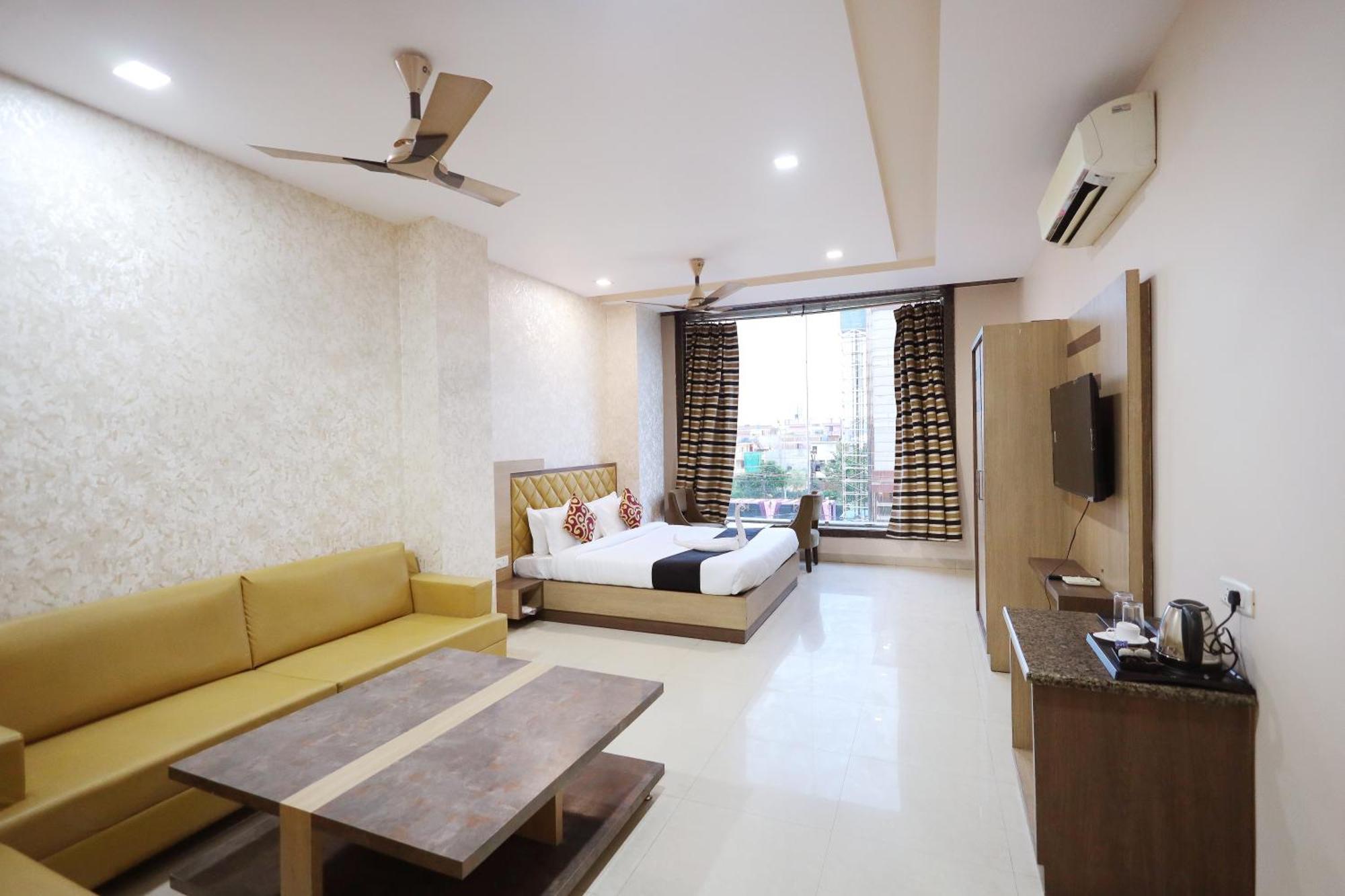 Hotel Bhagyaraj Palace A Luxury Hotel Keshavpuram Kanpur Ngoại thất bức ảnh